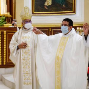 El pueblo de Azuero se regocija por su  nuevo sacerdote Romeel Rodríguez